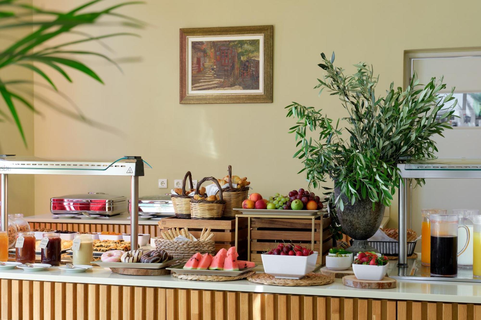 Aphrodite Hotel Mithimna Extérieur photo